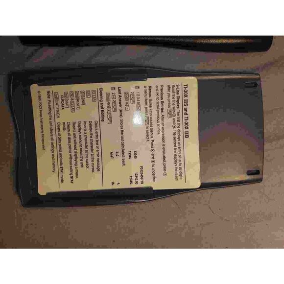 Lot of 3 Scientific Calculators. - Picture 9 of 11